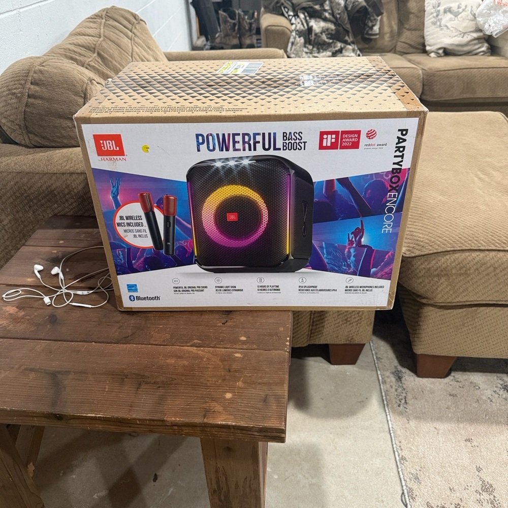 JBL party box encore Dynamic Light Show - party box encore wireless mic